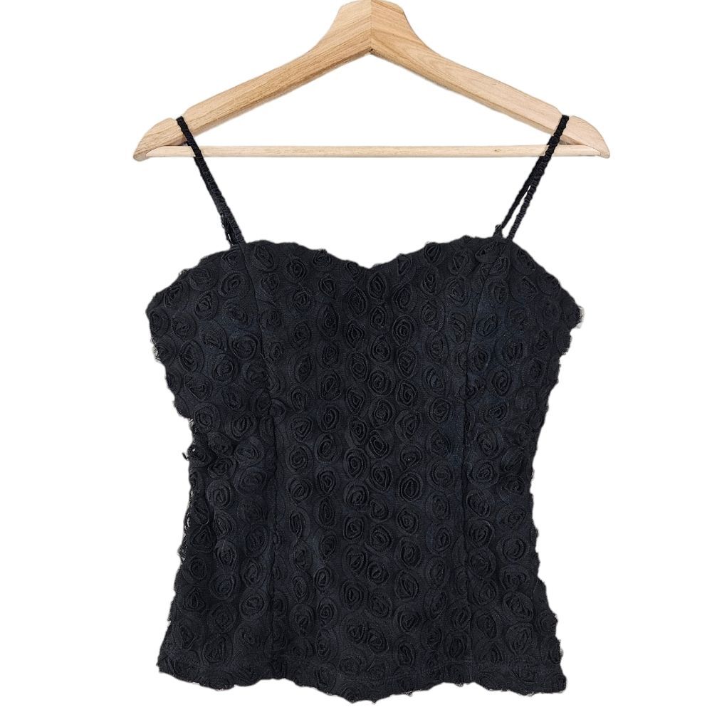 Takara Black Raised Textured Rose Applique Dark Academia Goth Coven Tank Top L